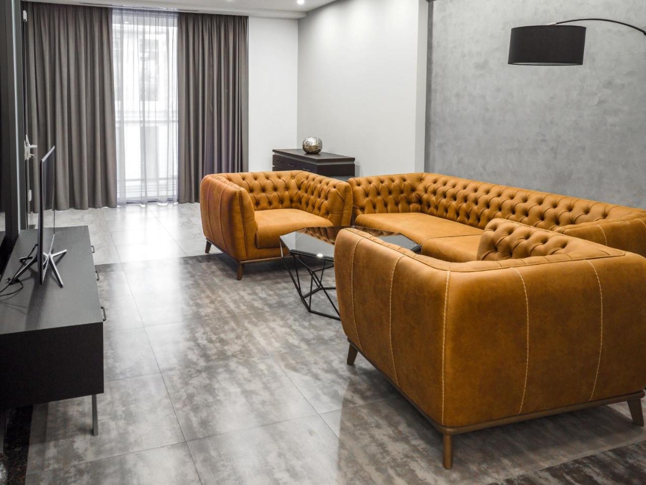 Aghababyan'S Hotel Ereván Exterior foto A 3D rendering of a living room